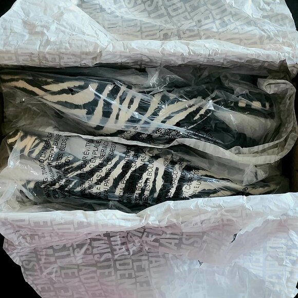 Steve Madden Zebra-Print Cow Hair Pointed-Toe Ruched Slingback Ballet Flats - Picture 6 of 9